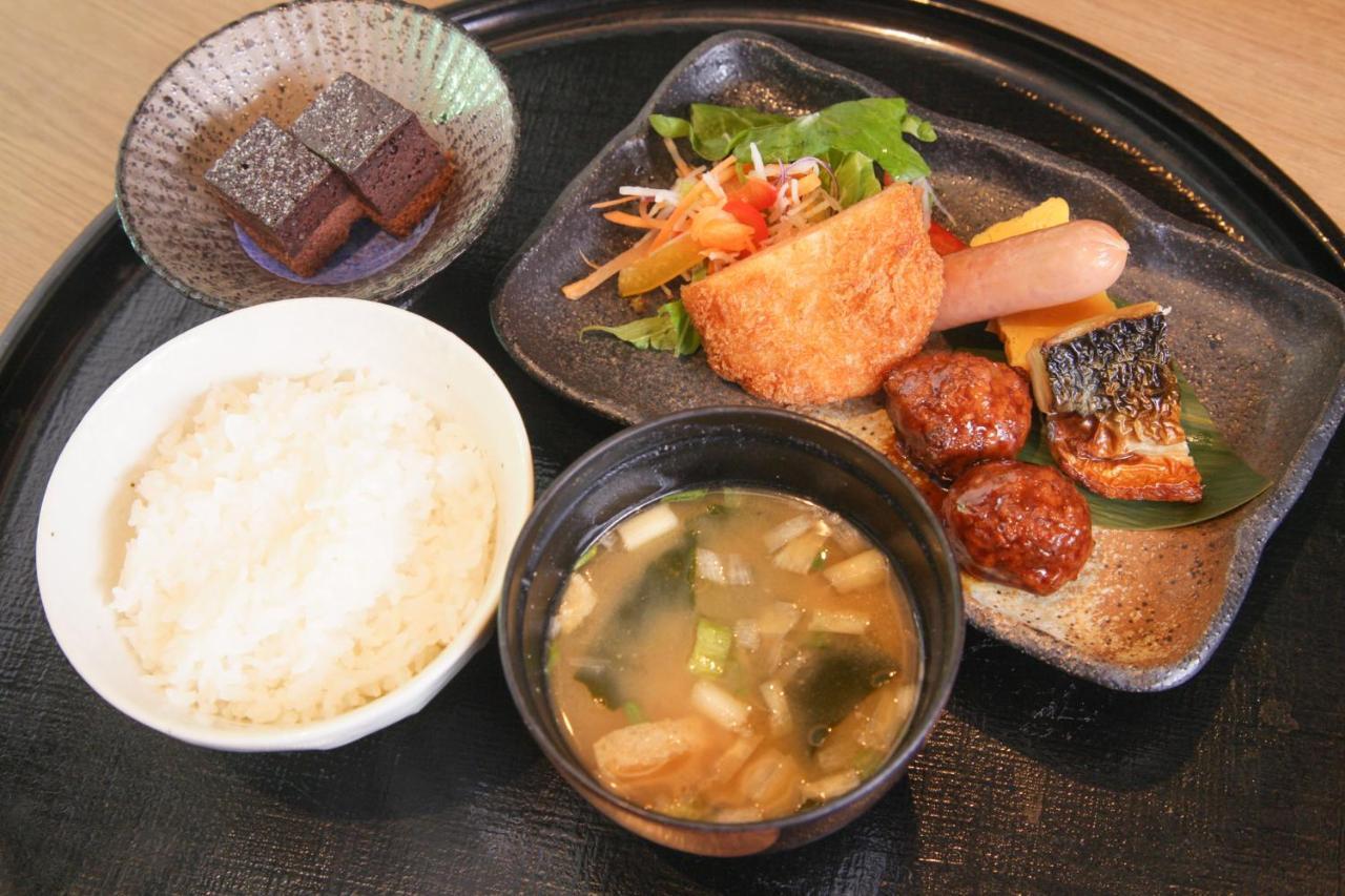 Hotel Sunline Fukuoka Hakata Ekimae Kültér fotó