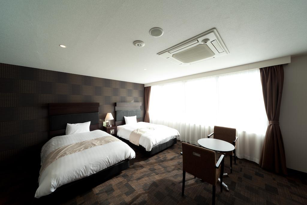 Hotel Sunline Fukuoka Hakata Ekimae Kültér fotó