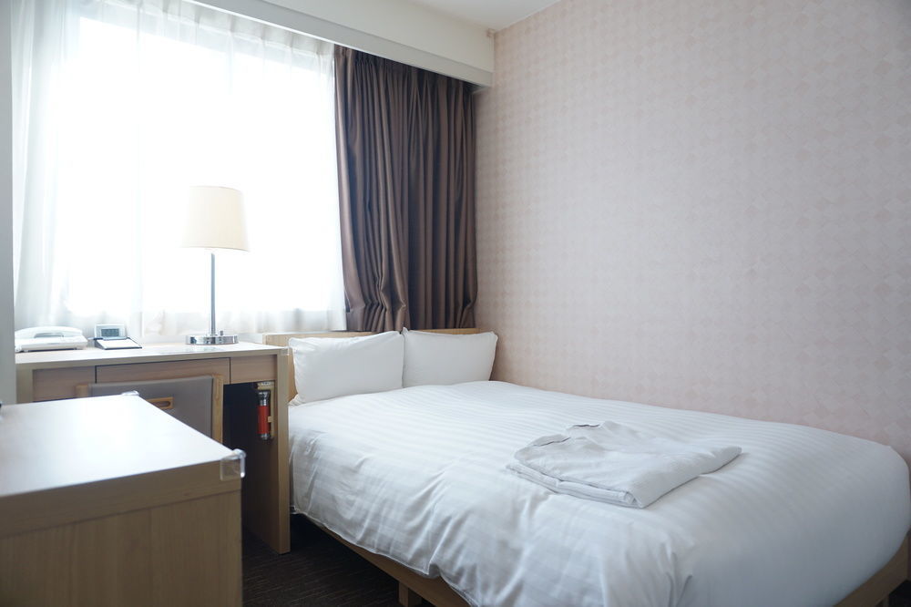 Hotel Sunline Fukuoka Hakata Ekimae Kültér fotó