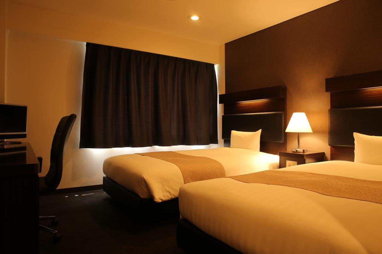 Hotel Sunline Fukuoka Hakata Ekimae Kültér fotó