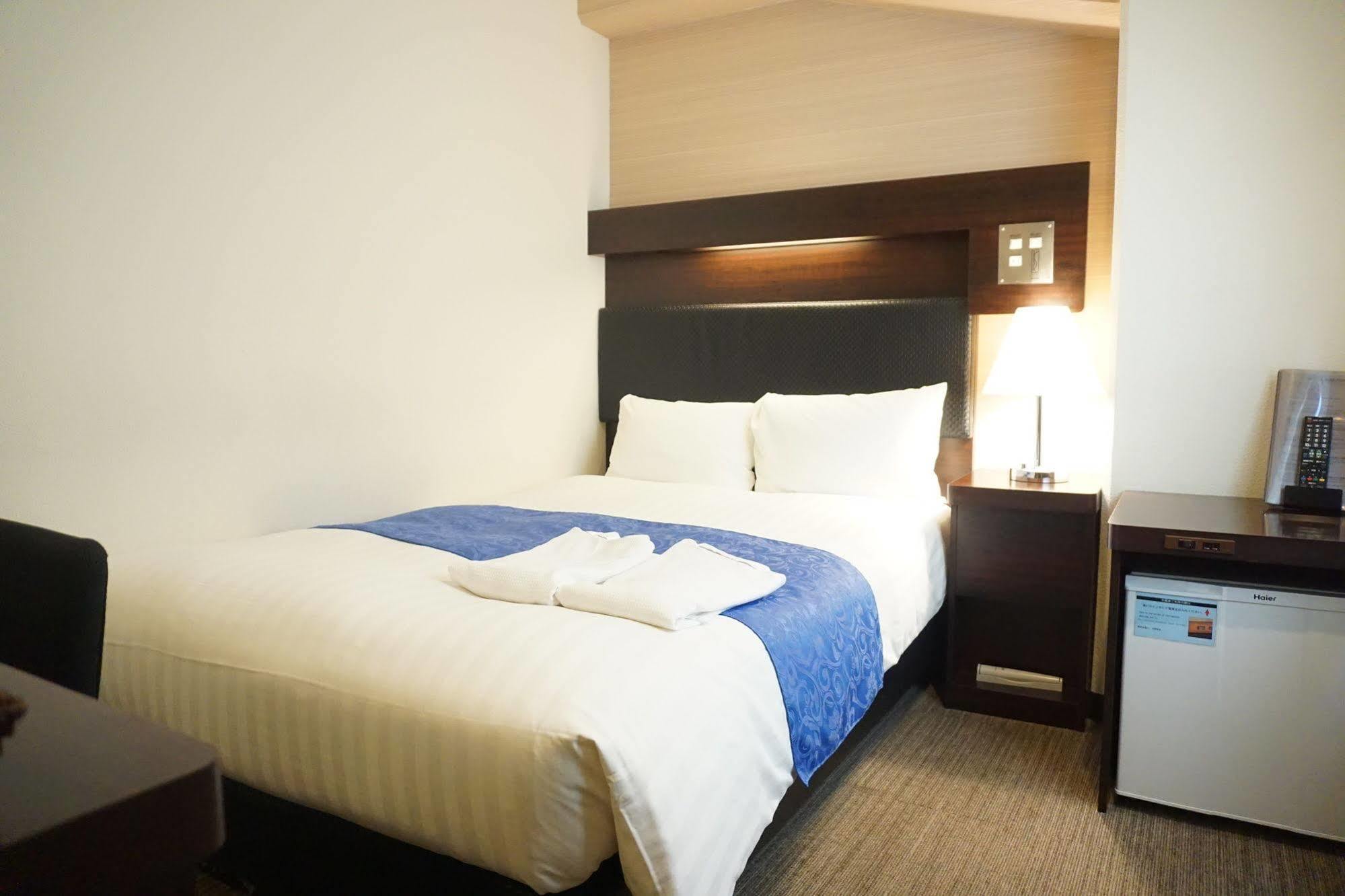 Hotel Sunline Fukuoka Hakata Ekimae Kültér fotó