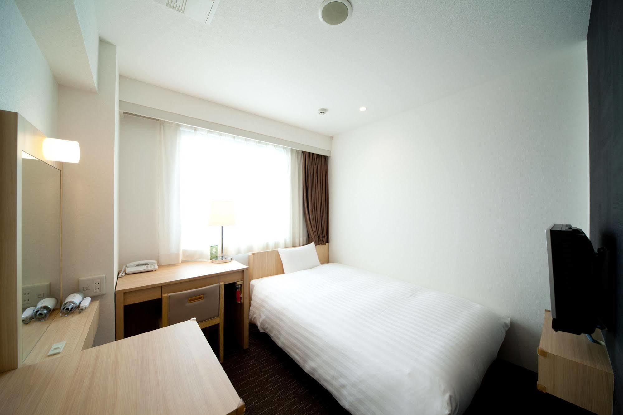 Hotel Sunline Fukuoka Hakata Ekimae Kültér fotó