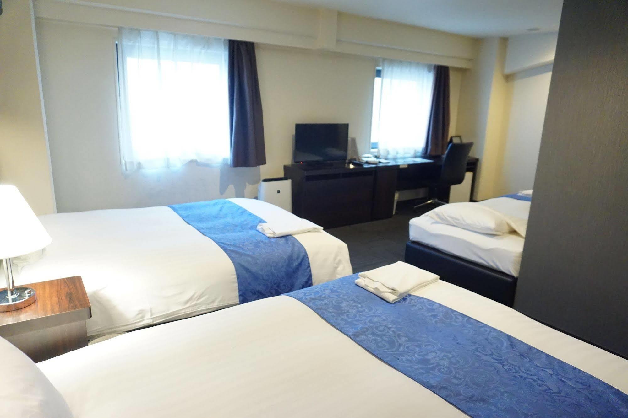 Hotel Sunline Fukuoka Hakata Ekimae Kültér fotó